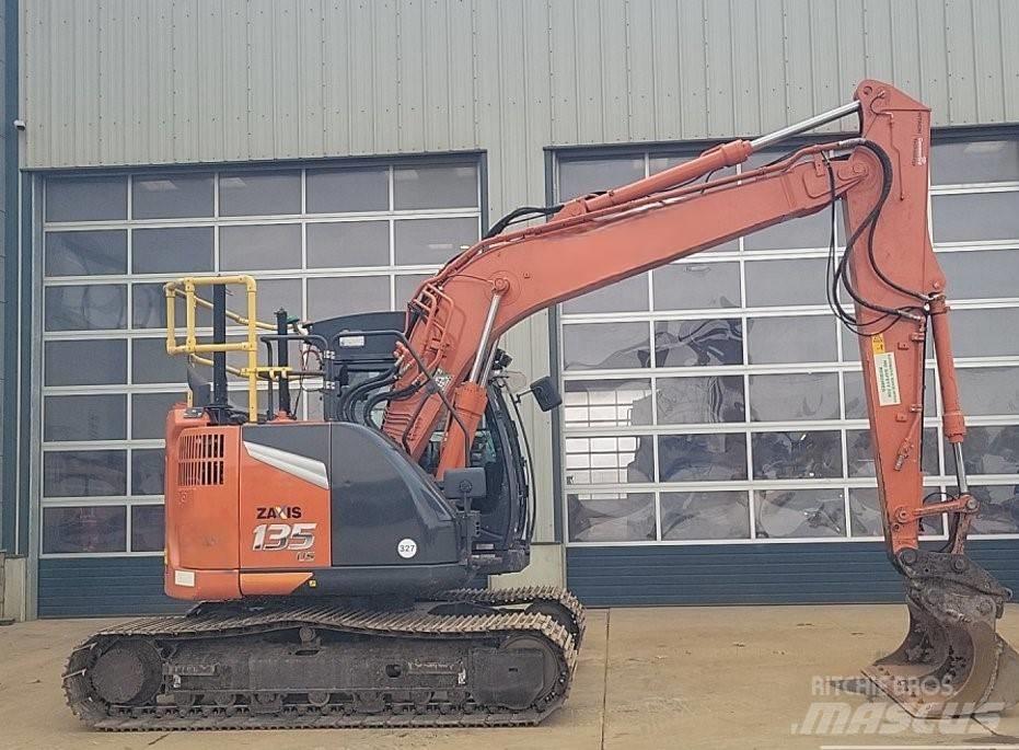 Hitachi ZX135US-7 Pelle sur chenilles