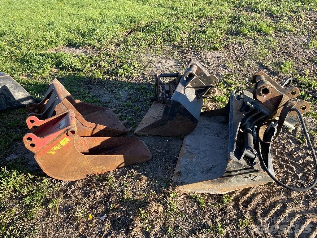 Hi-tec 310 Tractopelle