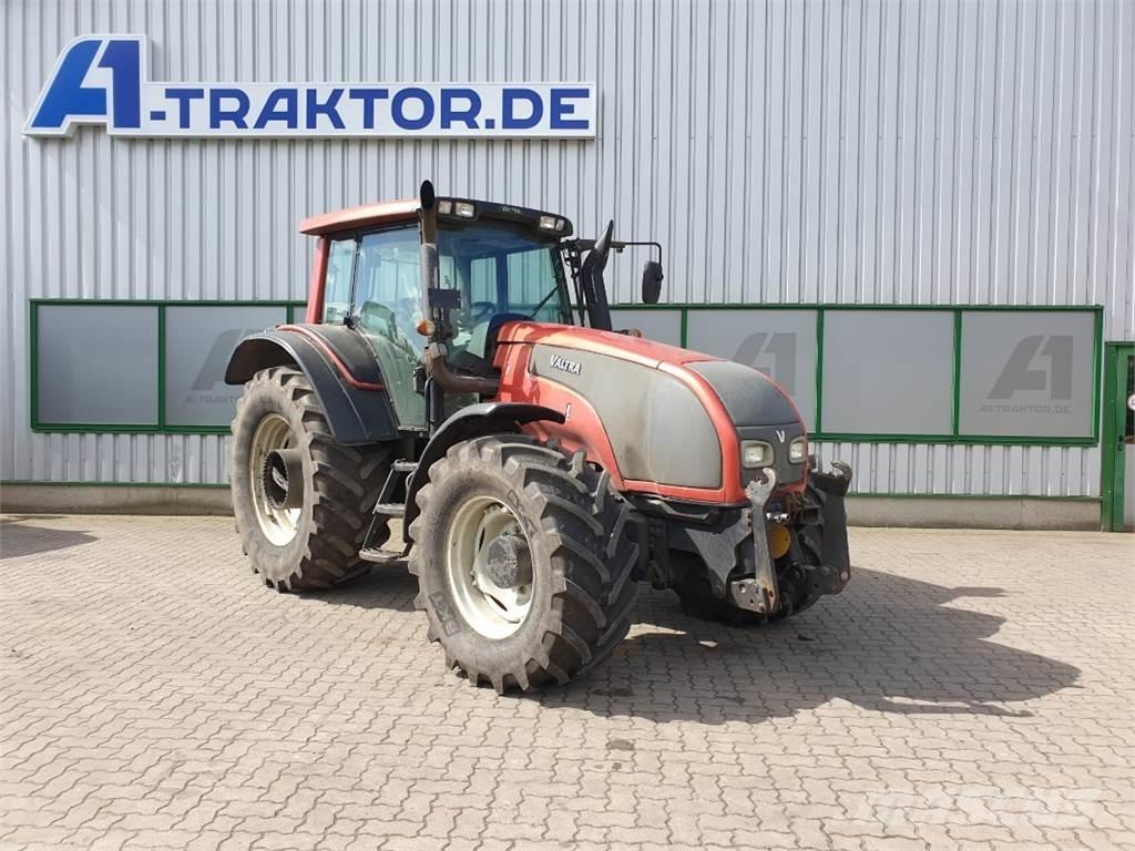 Valtra T151 Tracteur