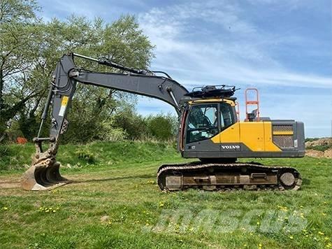 Volvo EC 220 EL Pelle sur chenilles