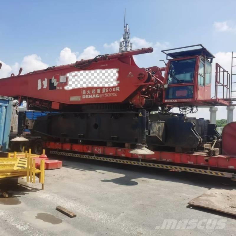 Demag CC 2800 Grue sur chenilles