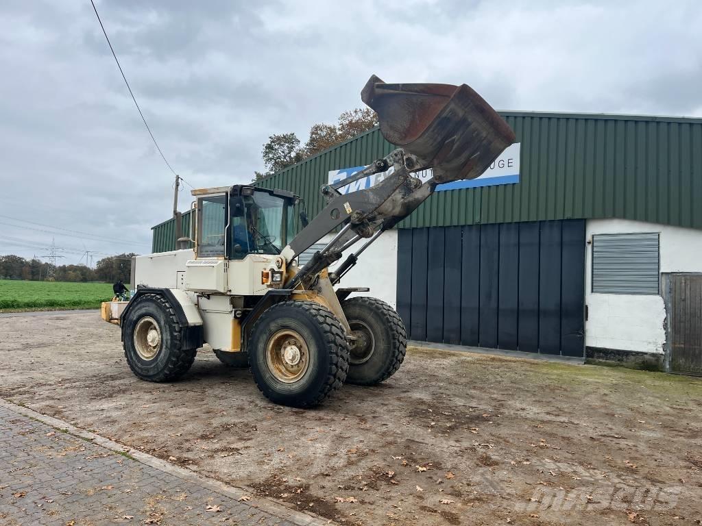 Volvo L 70 C Tractopelle