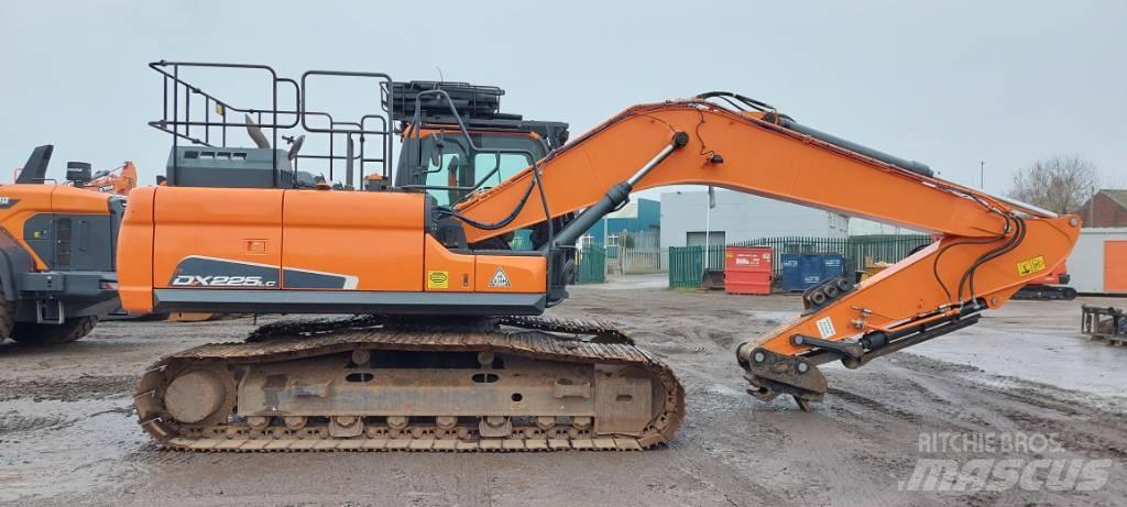 Doosan DX225LC-5 Pelle sur chenilles