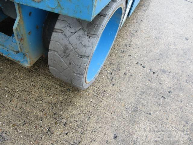 Genie GS 3246 (962) Nacelle ciseaux
