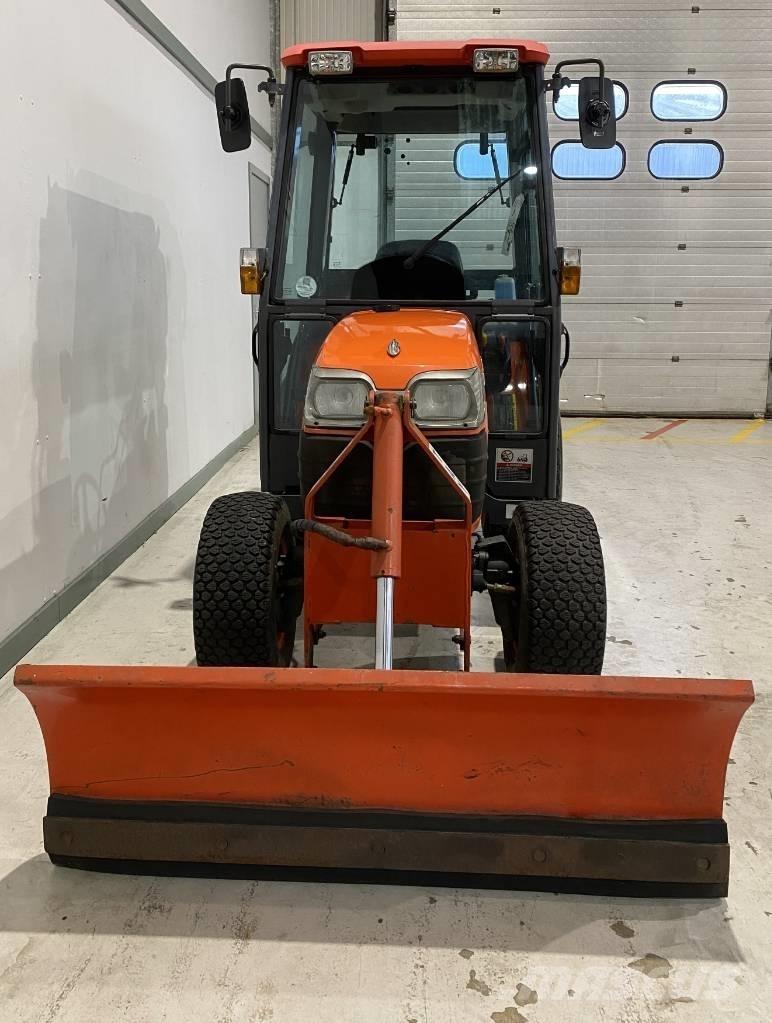 Kubota B2530 Micro tracteur