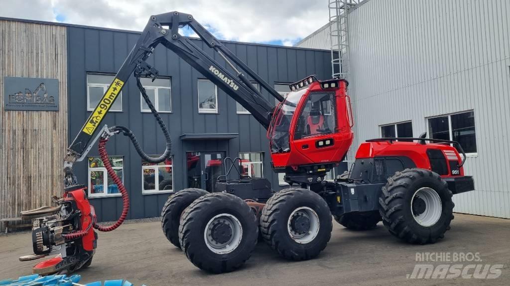 Komatsu 951 Abatteuse