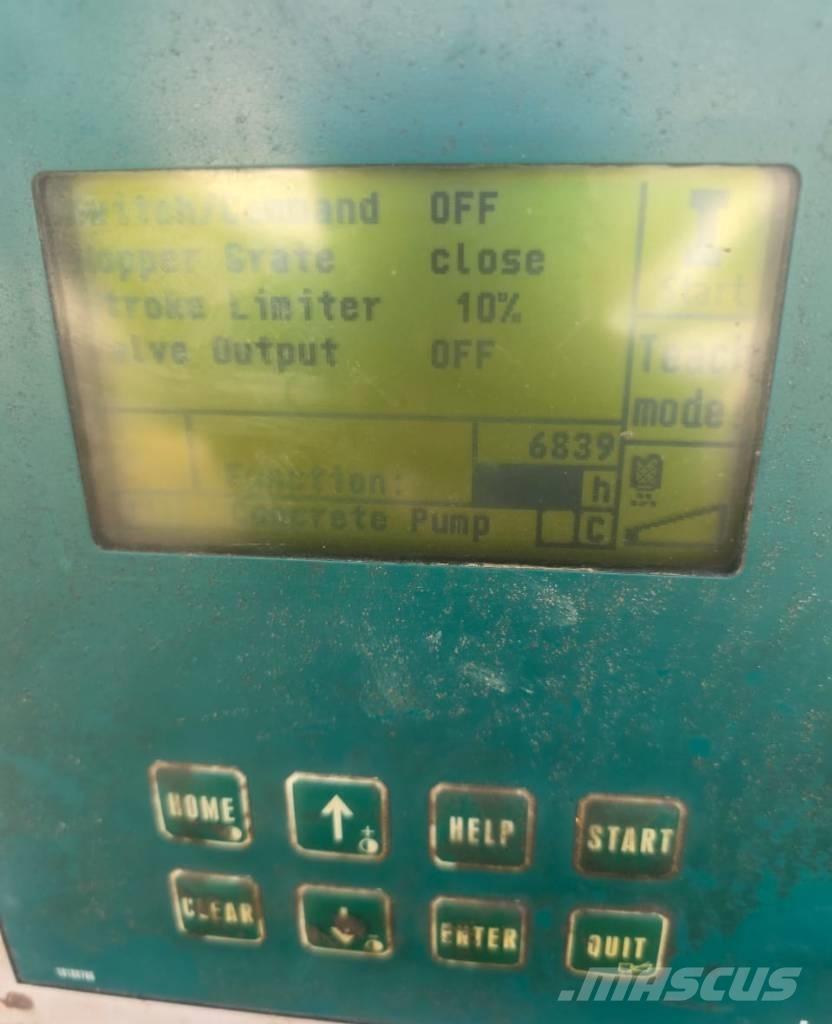 Schwing 28X Pompe à béton