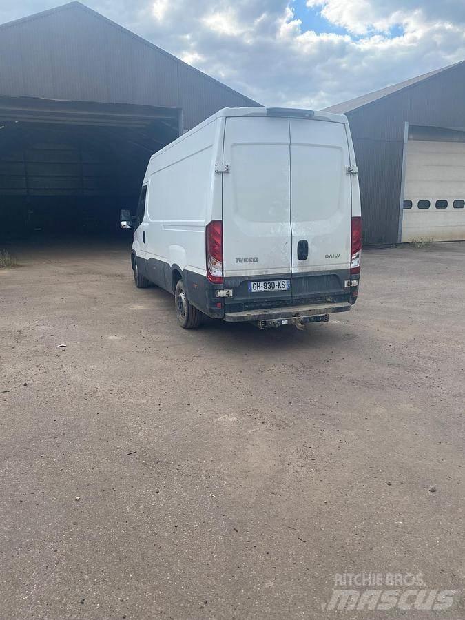 Iveco Daily Autre fourgon / utilitaire