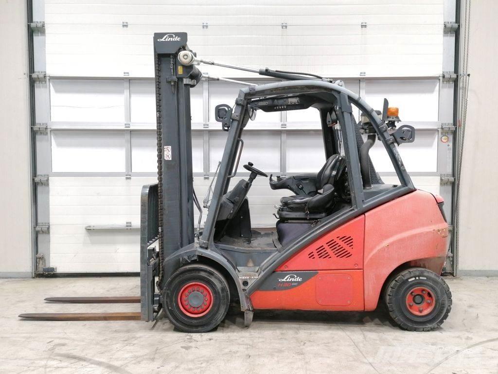 Linde H30D-02 Chariots diesel