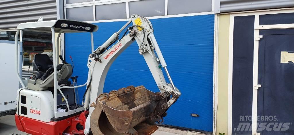 Takeuchi TB 215 R Mini pelle < 7t