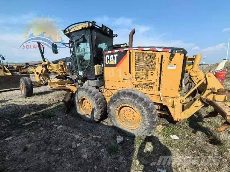 CAT 140 M Niveleuse