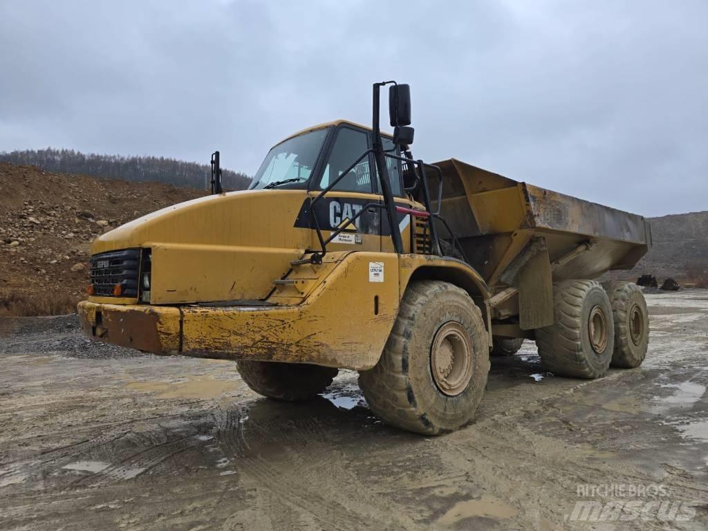 CAT 740 Tombereau articulé