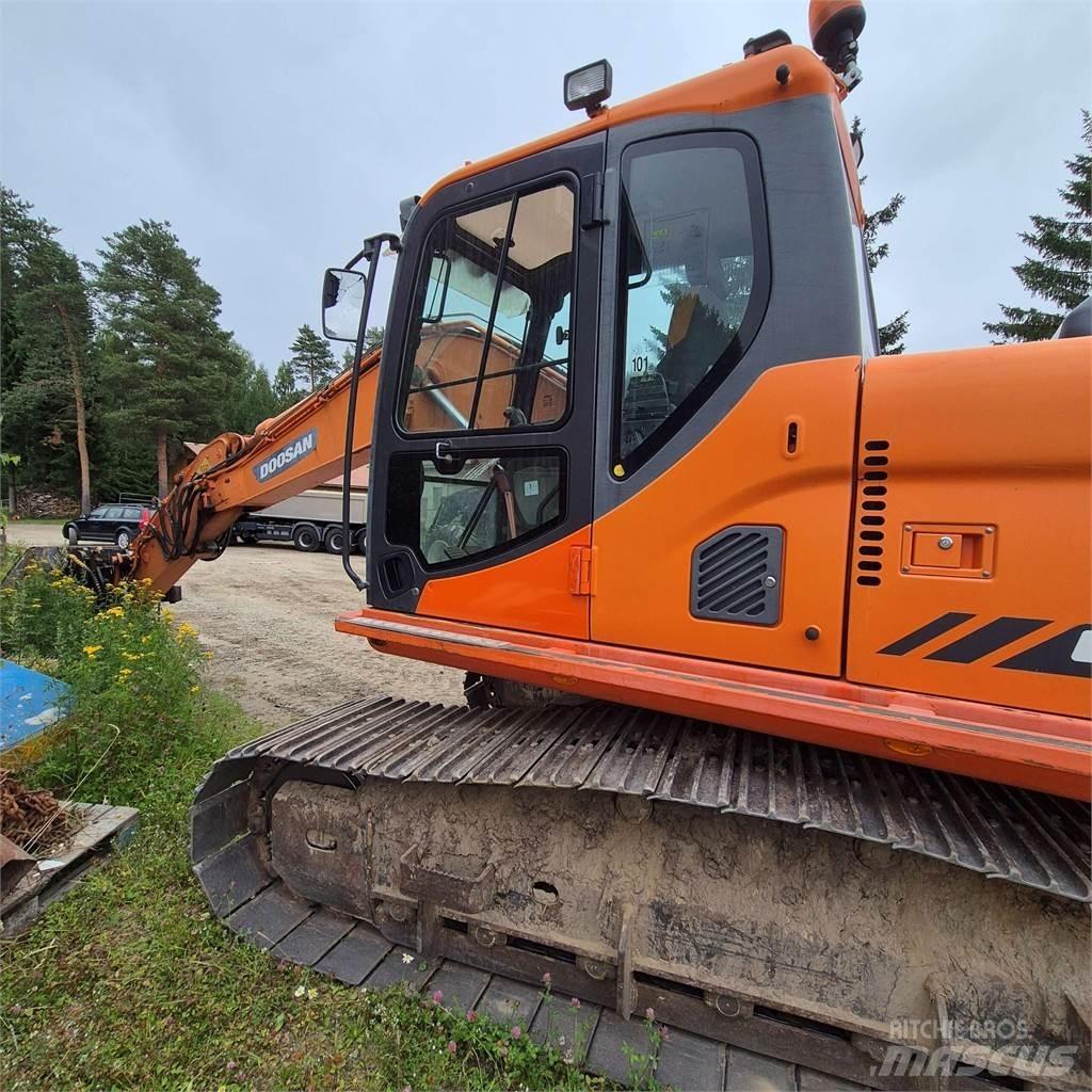 Doosan DX 160LC Pelle sur chenilles