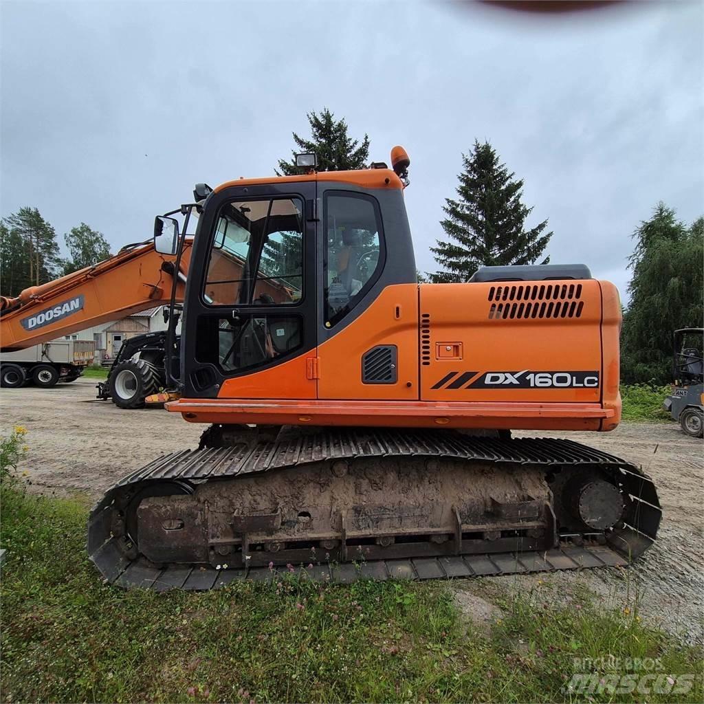 Doosan DX 160LC Pelle sur chenilles