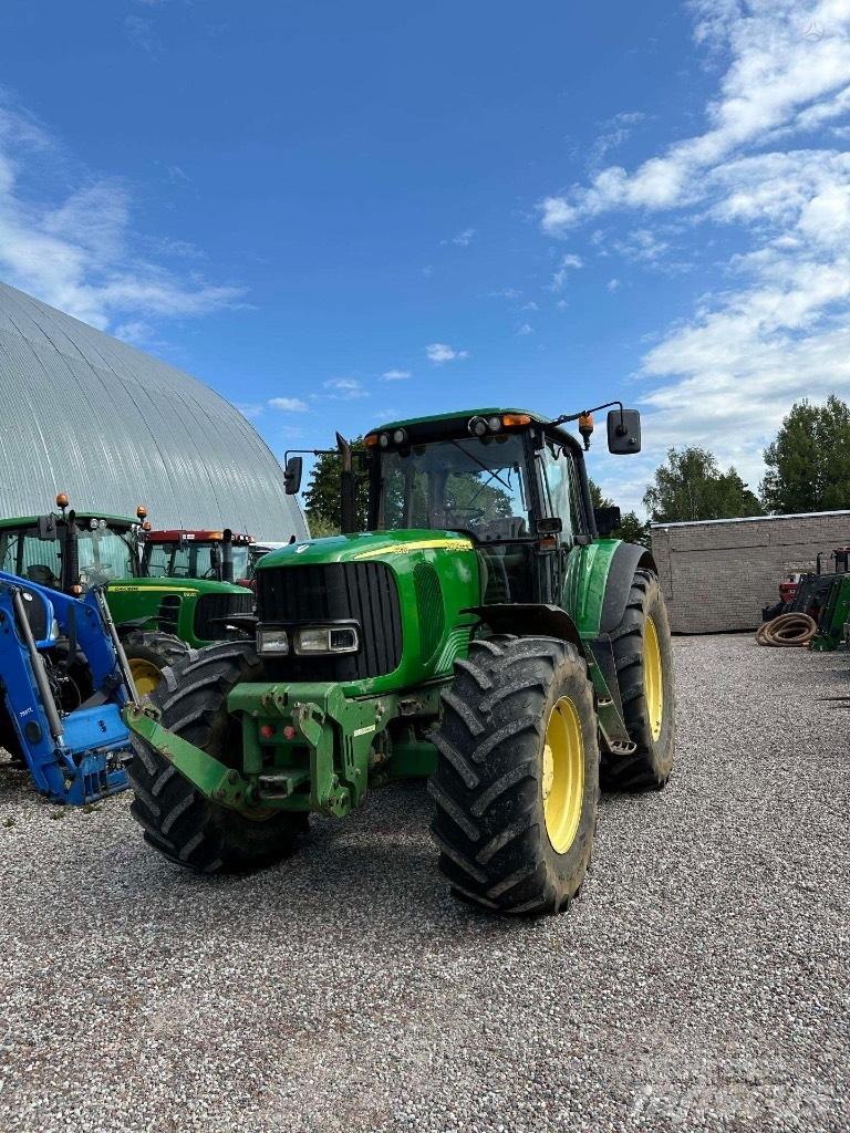 John Deere 6820 AP Tracteur