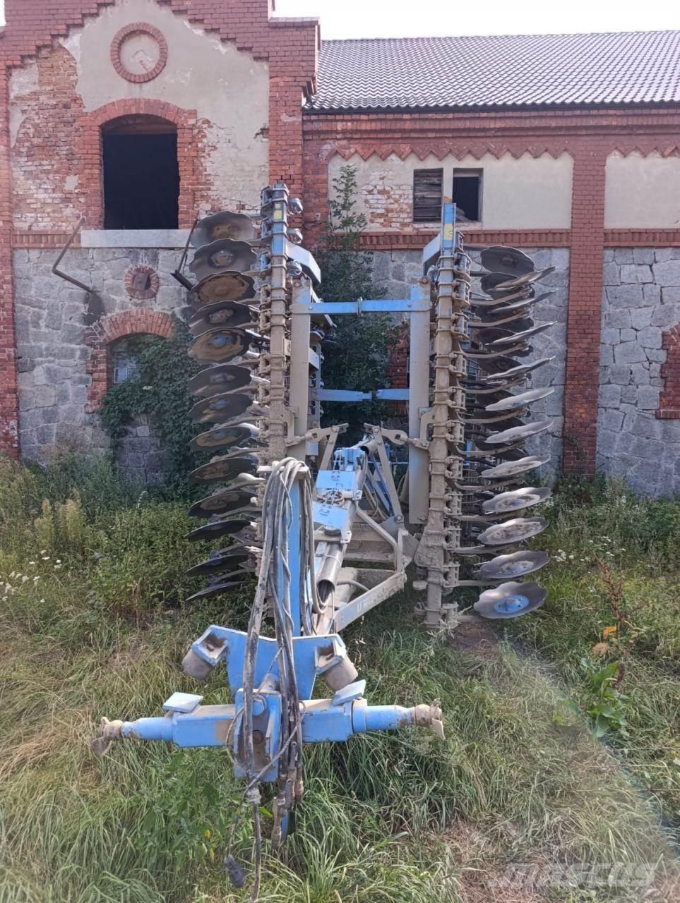 Lemken Rubin 9/600 Crover crop