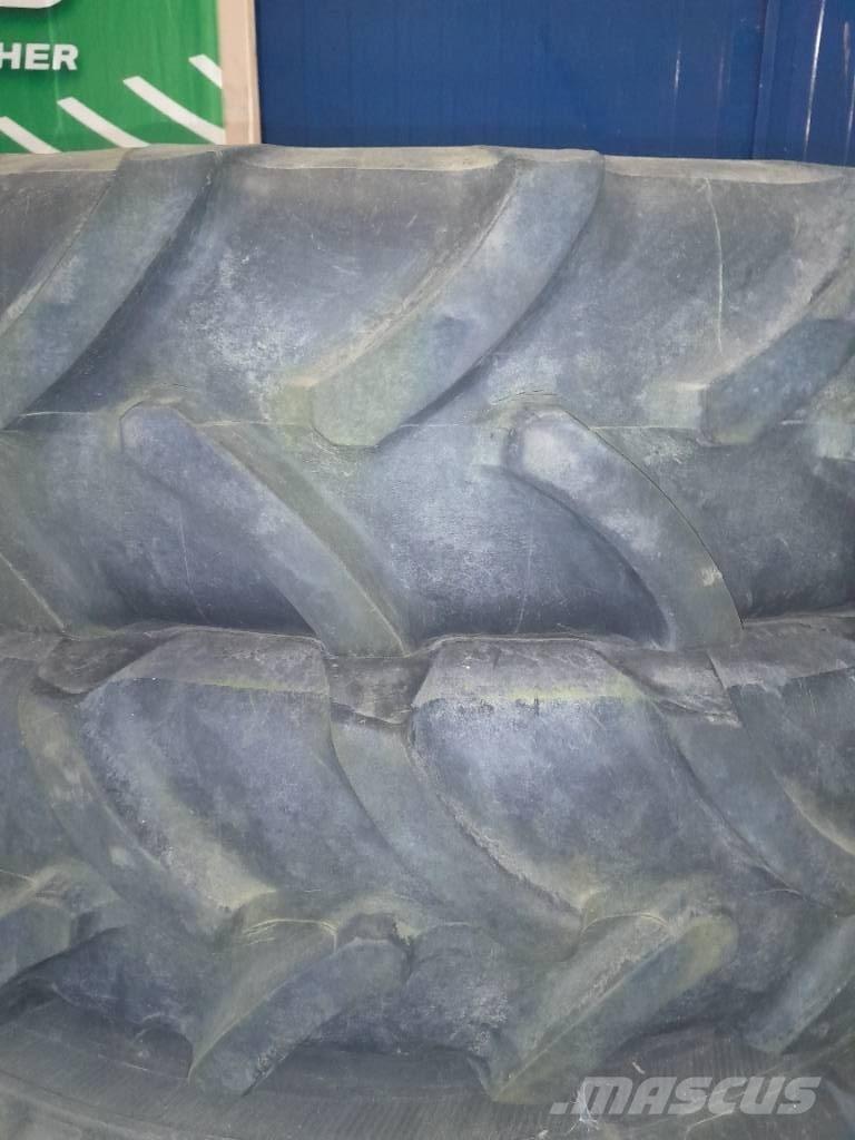 Michelin 9,5-32 Pneus, roues et jantes