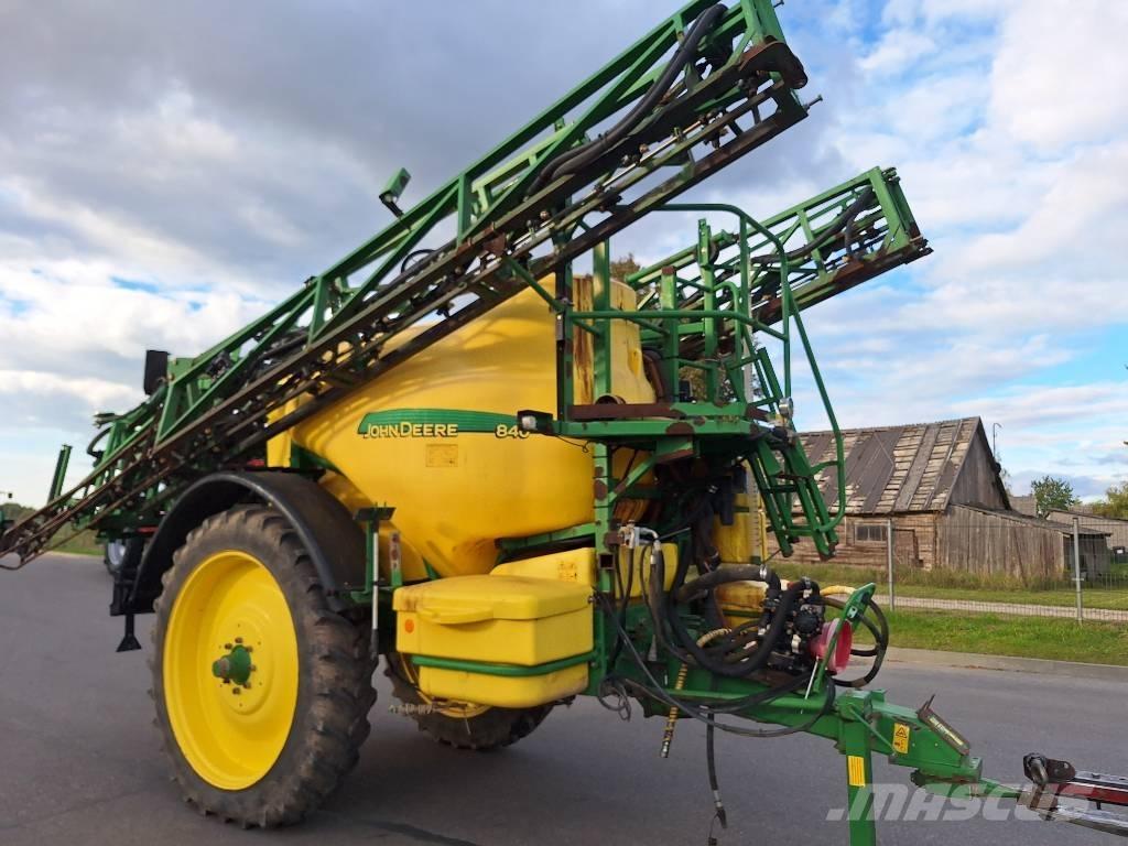 John Deere 840 Pulvérisateurs traînés