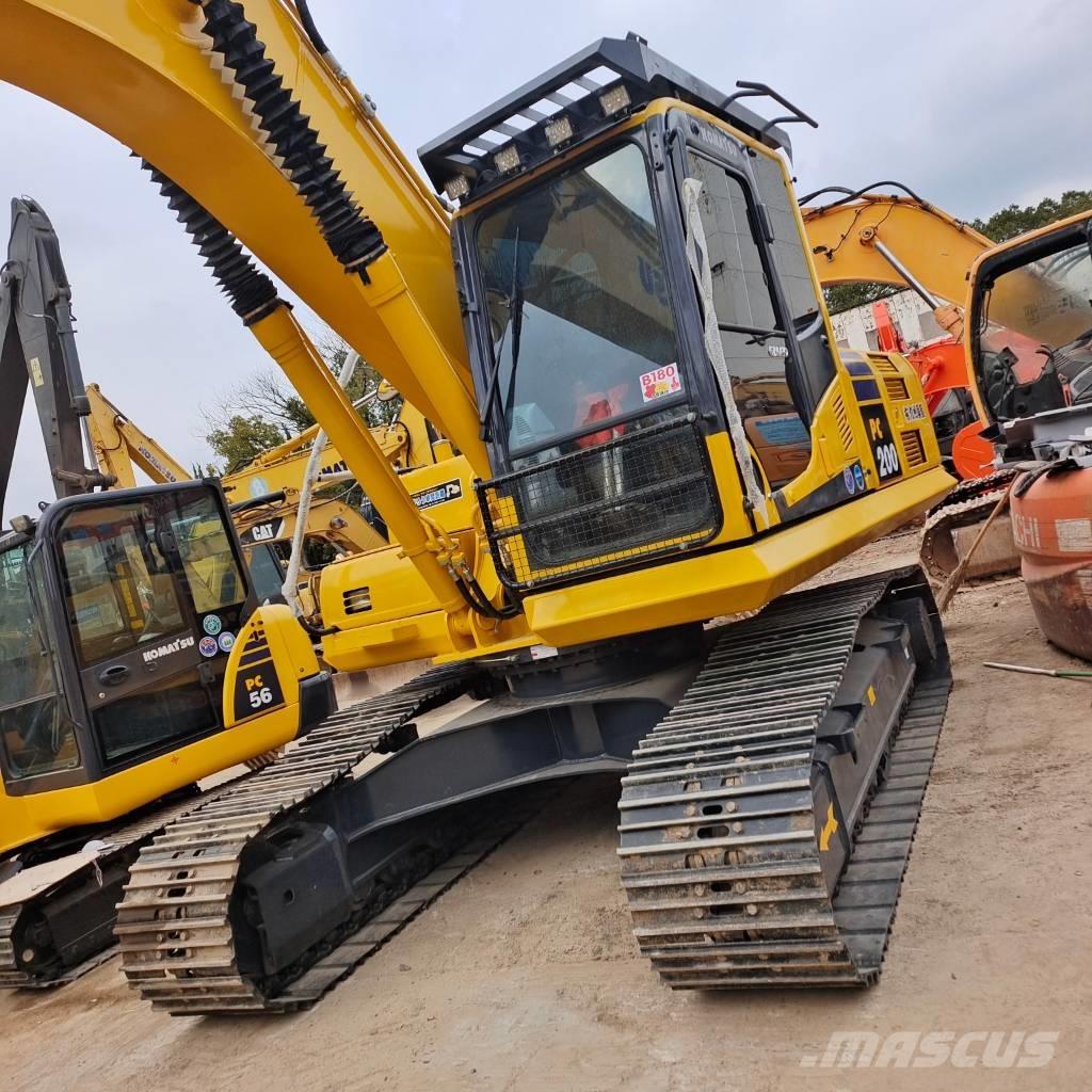Komatsu PC 220-8 Pelle sur chenilles