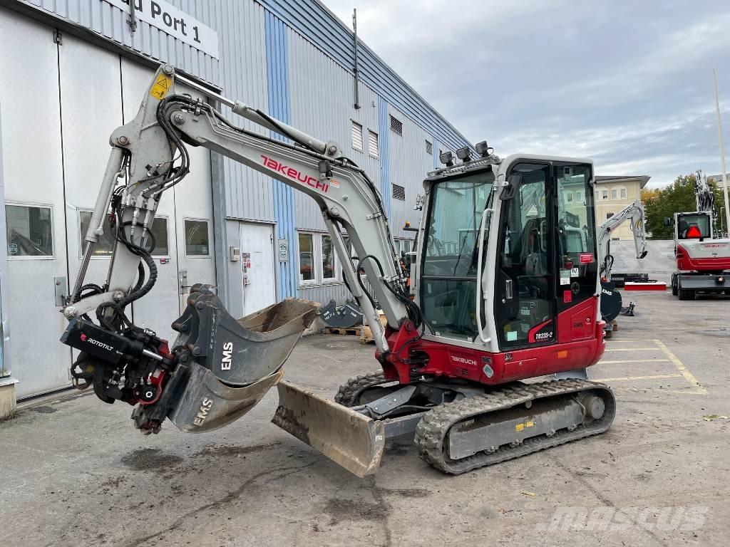 Takeuchi TB 235-2 Mini pelle < 7t