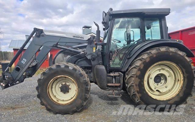 Valtra N141 HiTech Tracteur