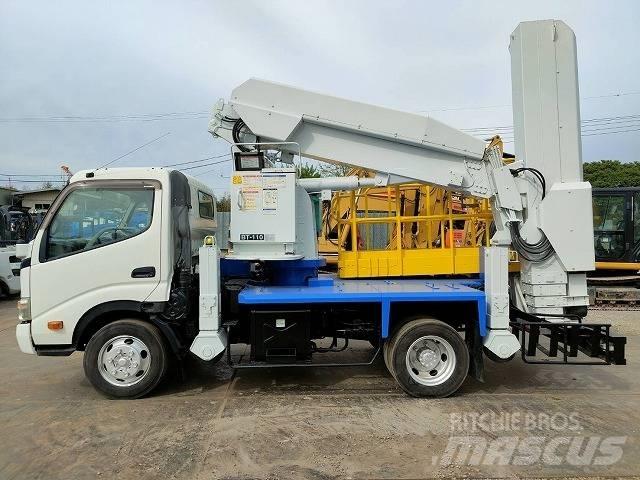 Tadano BT-110-1 Camion nacelle