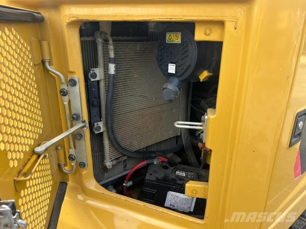 CAT 308 Pelle sur chenilles