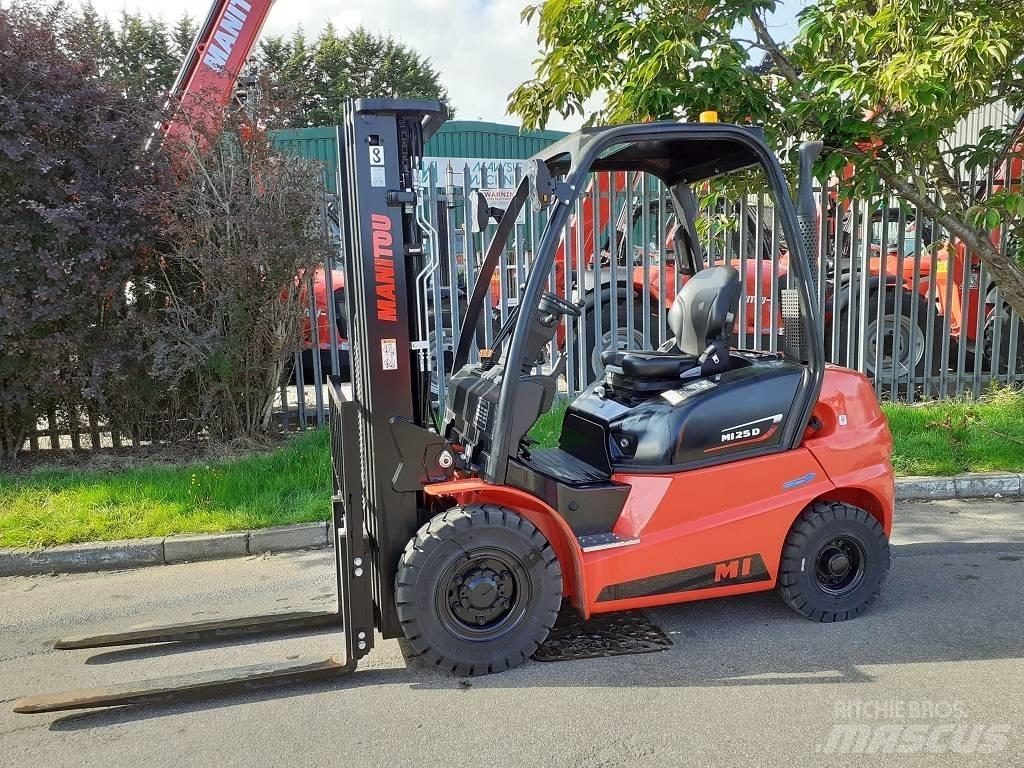Manitou MI 25 D Chariots diesel