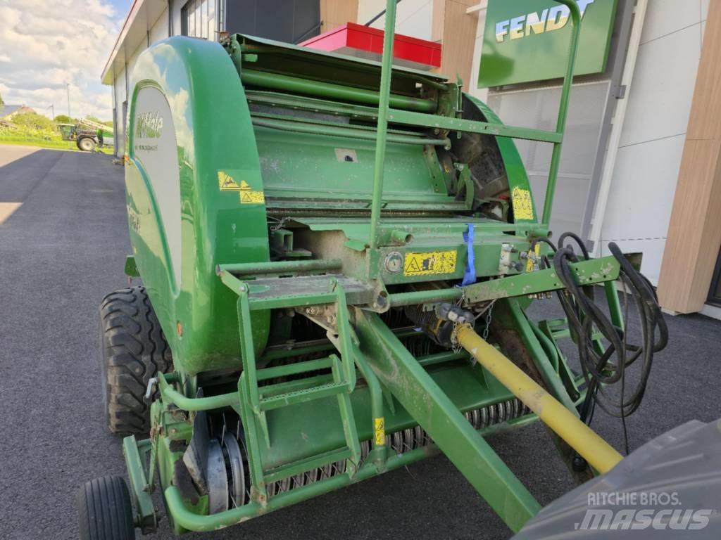 McHale F 5500 Presse à balle ronde