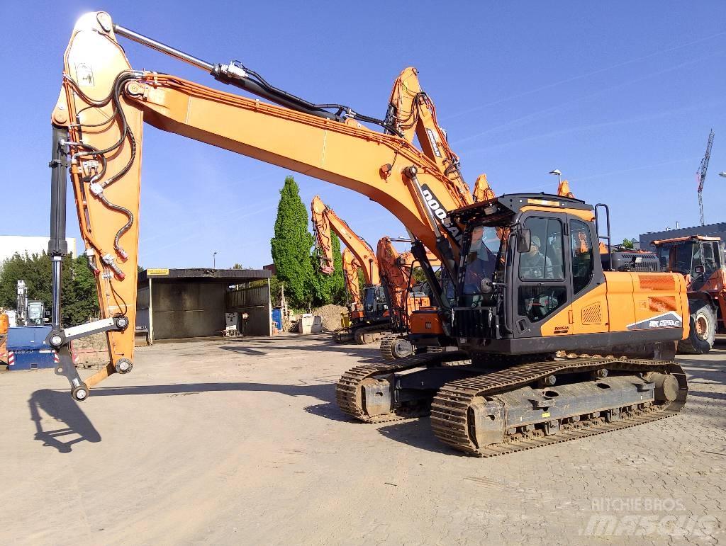 Doosan DX225LC-7 Pelle sur chenilles