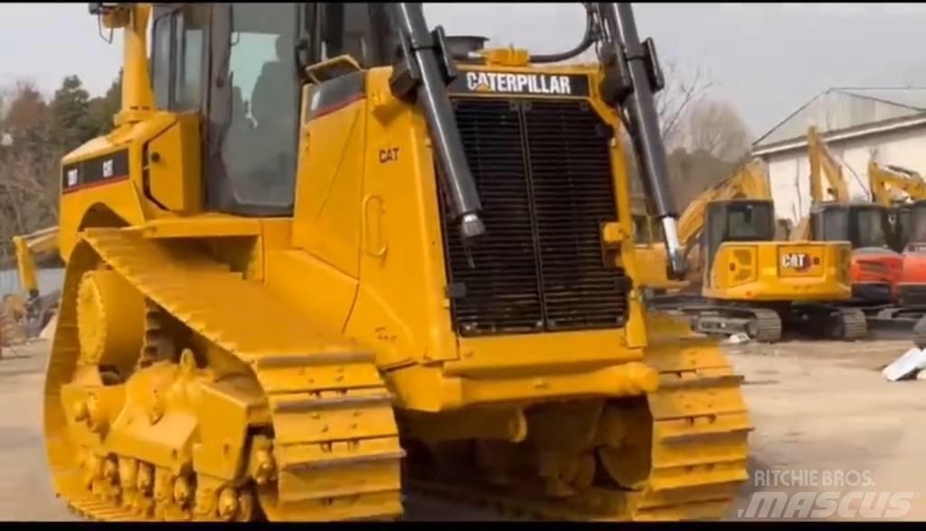 CAT D 8 T Bouteurs sur chenilles