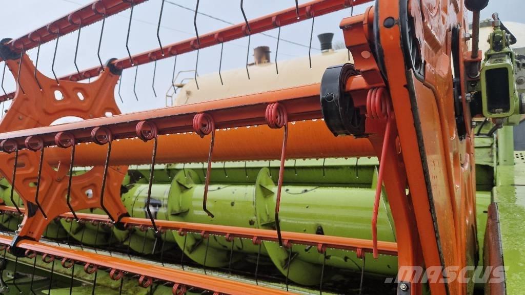 CLAAS Vario 1050 Barre de coupe pour moissonneuse batteuse
