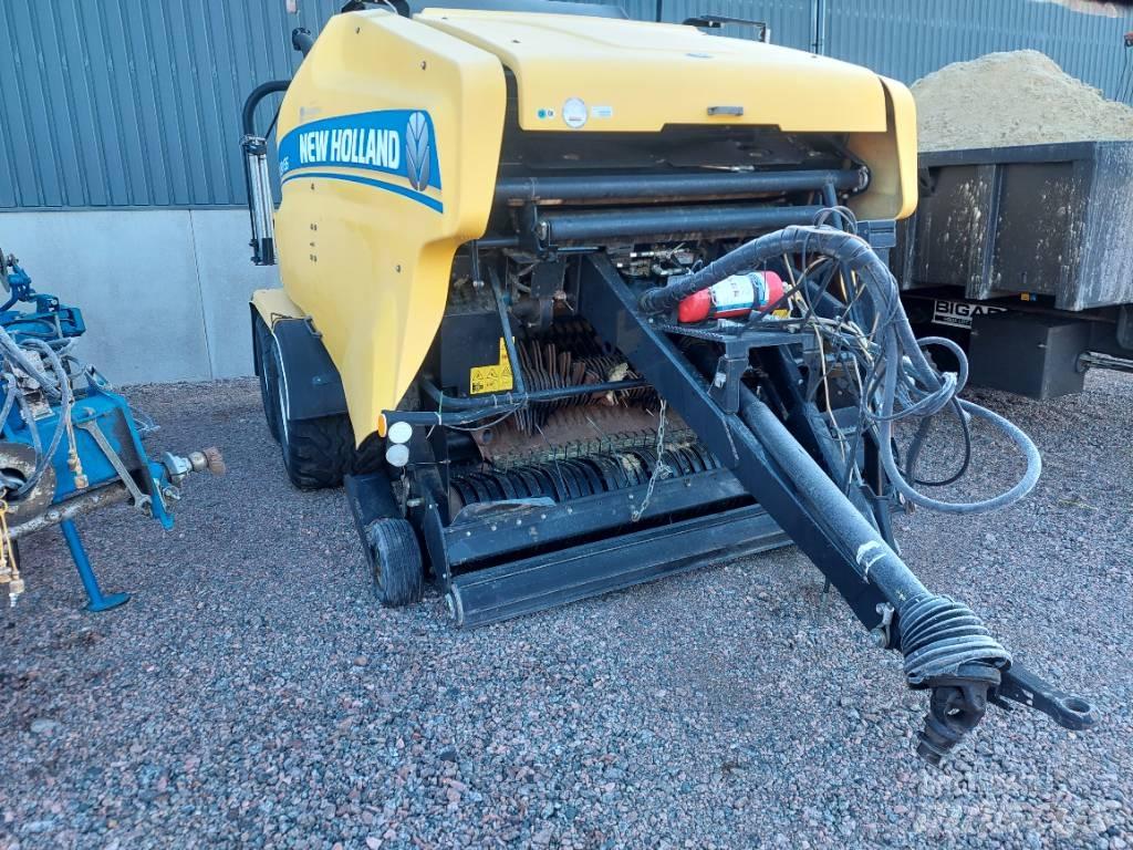 New Holland Rb135 Presse à balle ronde