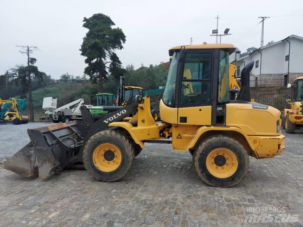 Volvo L 30 G Chargeuse sur pneus