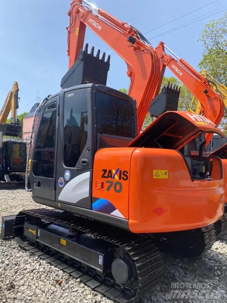 Hitachi 70-5A Pelle sur chenilles