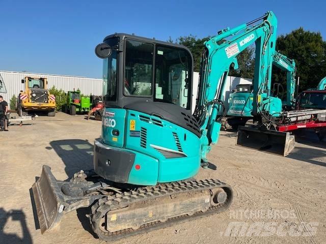 Kobelco SK30 SR-6E Mini pelle < 7t