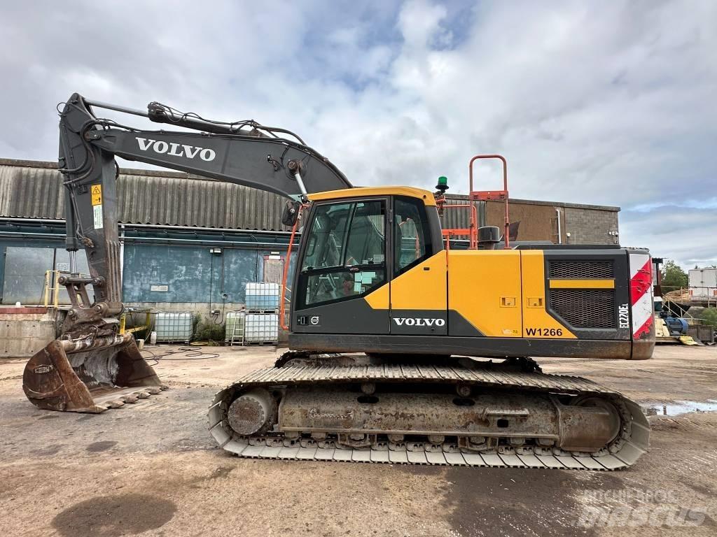 Volvo EC 220 E L Pelle sur chenilles