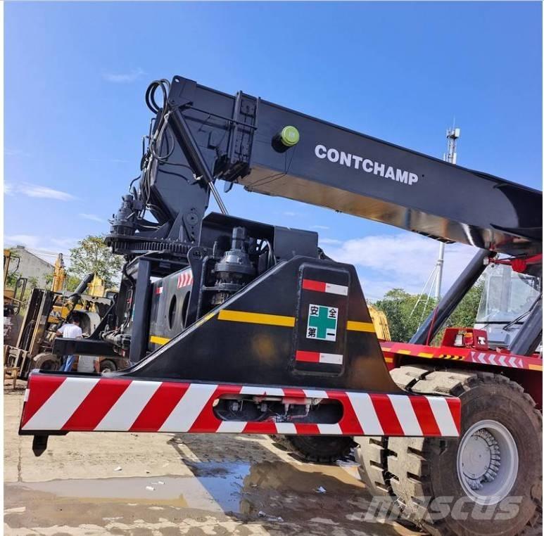 Kalmar DRF 450 Reachstackers