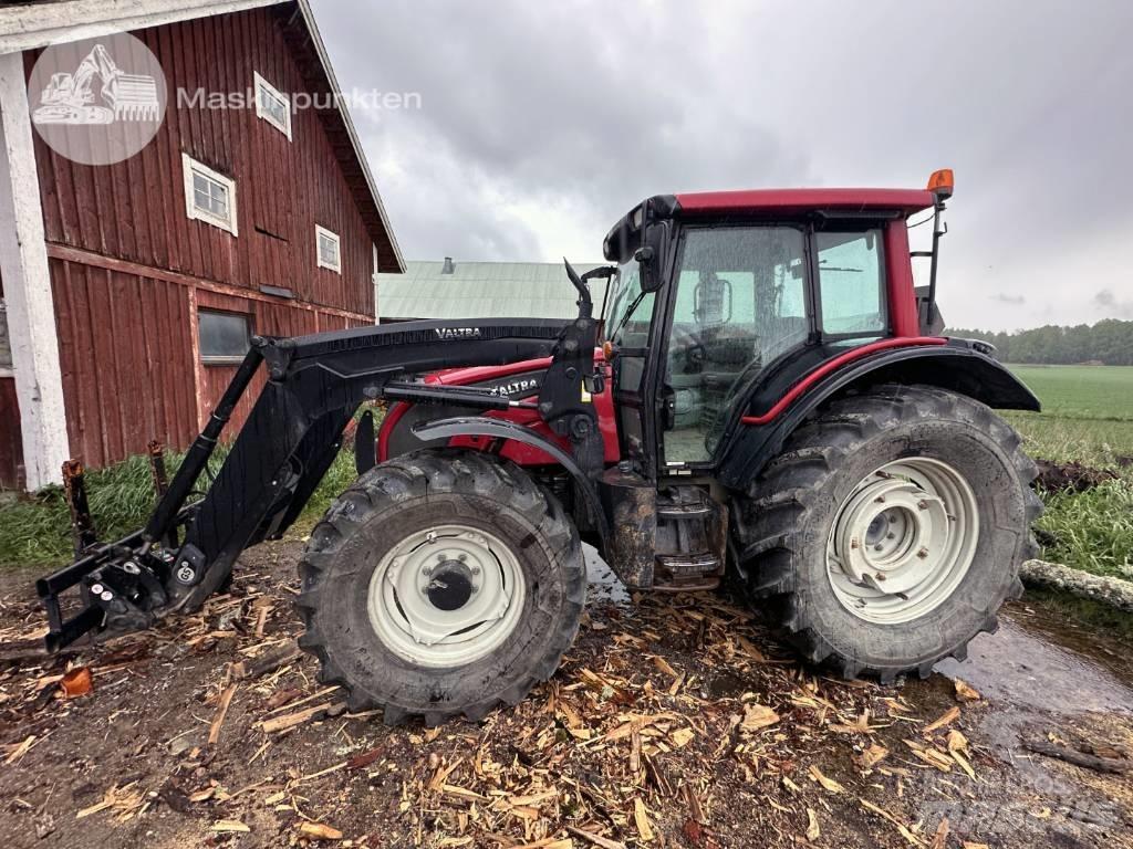 Valtra N 121 Tracteur