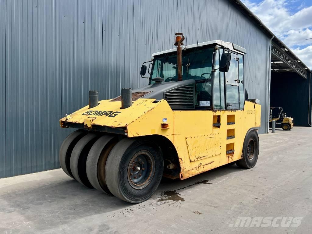 Bomag BW24R Rouleaux à pneumatiques