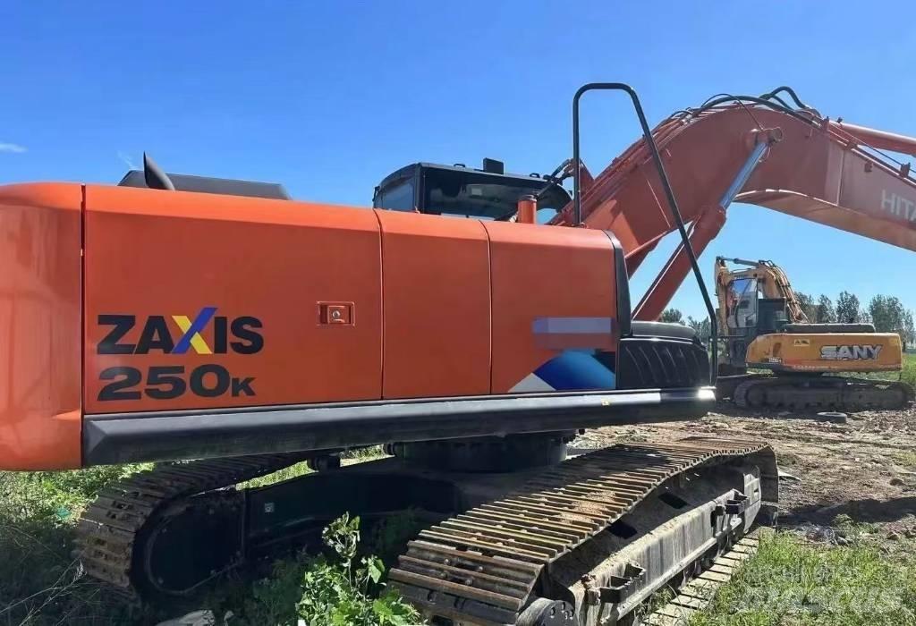 Hitachi 250 Pelle sur chenilles