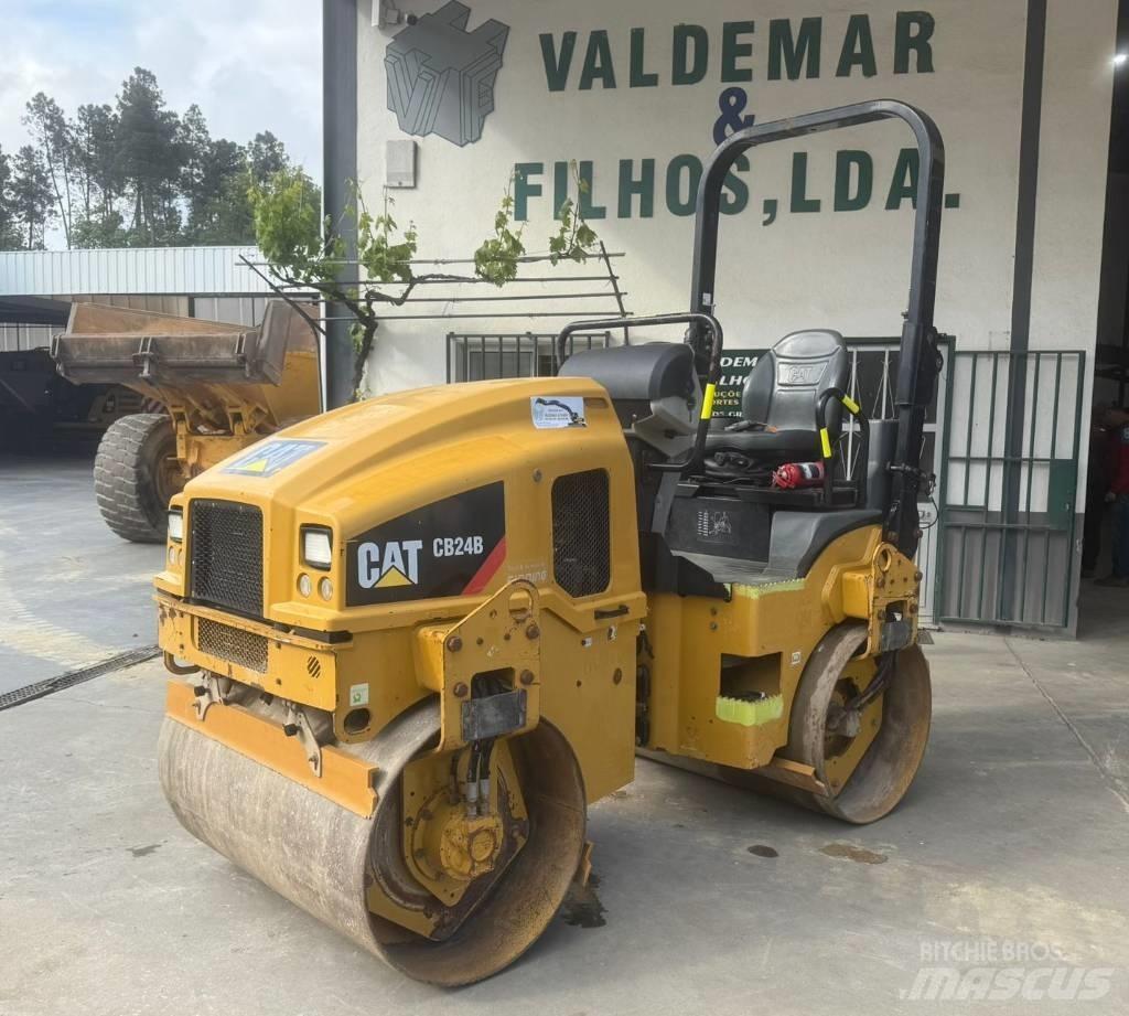 CAT CB 24 B, CB24 Rouleaux tandem
