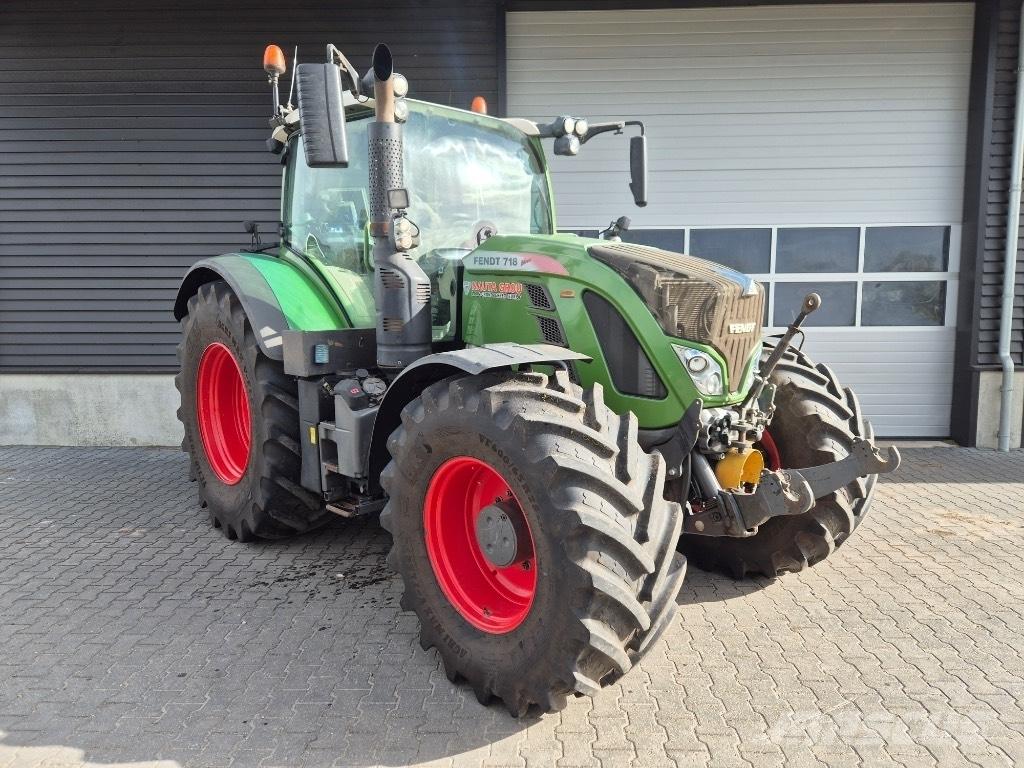 Fendt 718 Tracteur