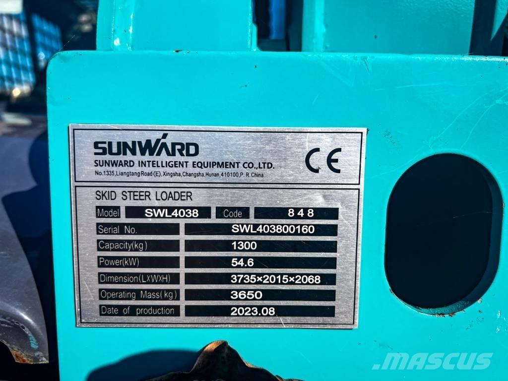 Sunward 4038 Chargeuse compacte