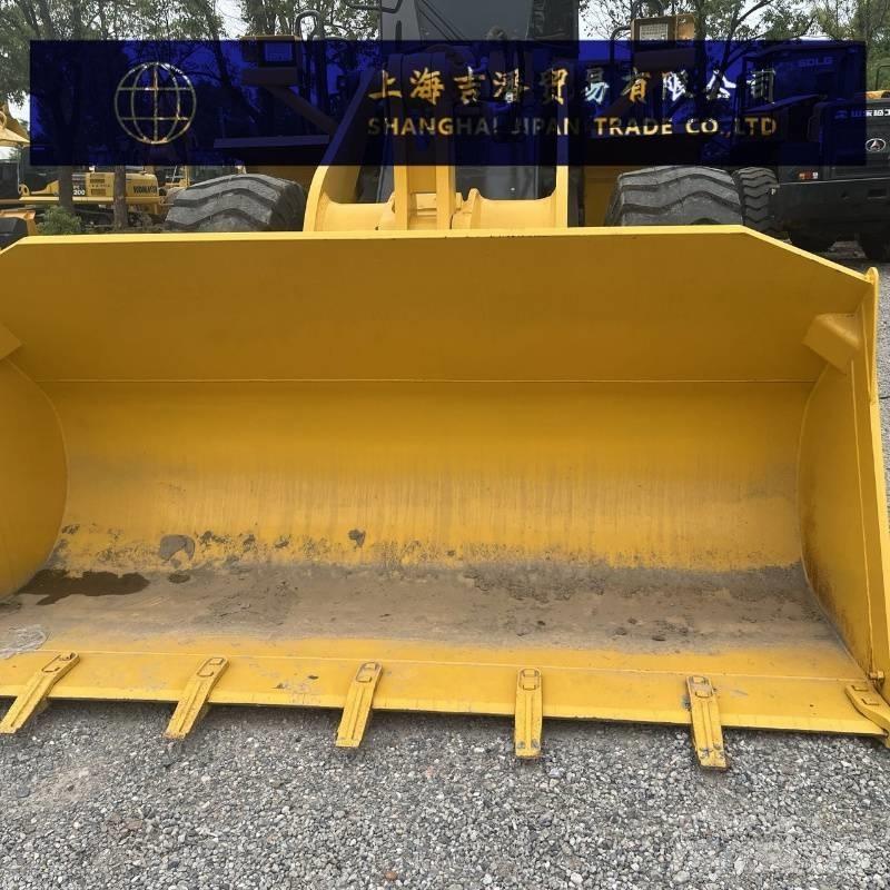 Komatsu WA 380 Chargeuse sur pneus