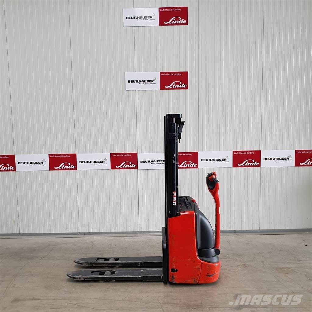Linde L10 Gerbeur accompagnant