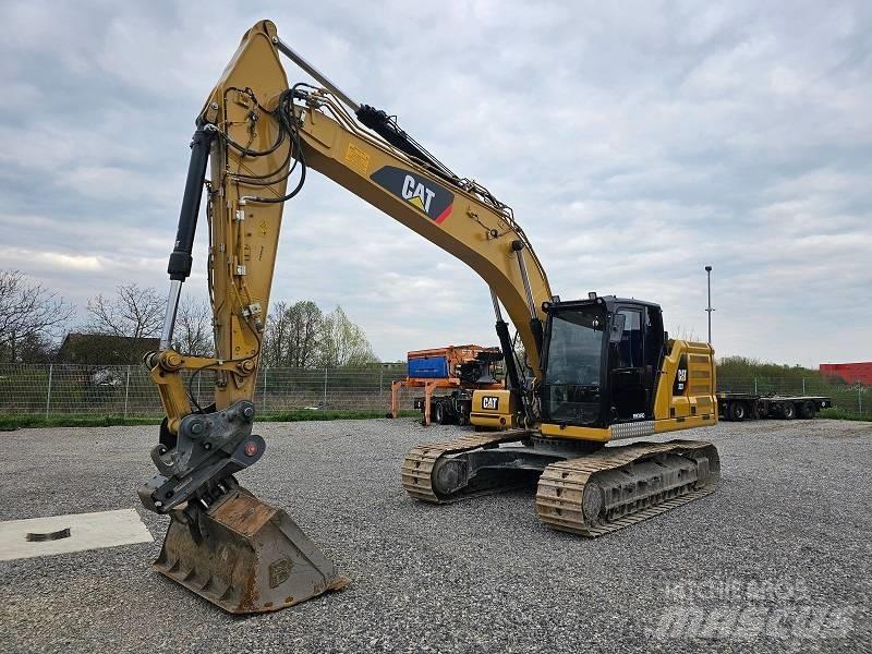 CAT 323-07B Pelle sur chenilles