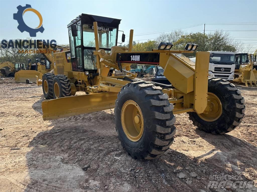 CAT 140 H Niveleuse