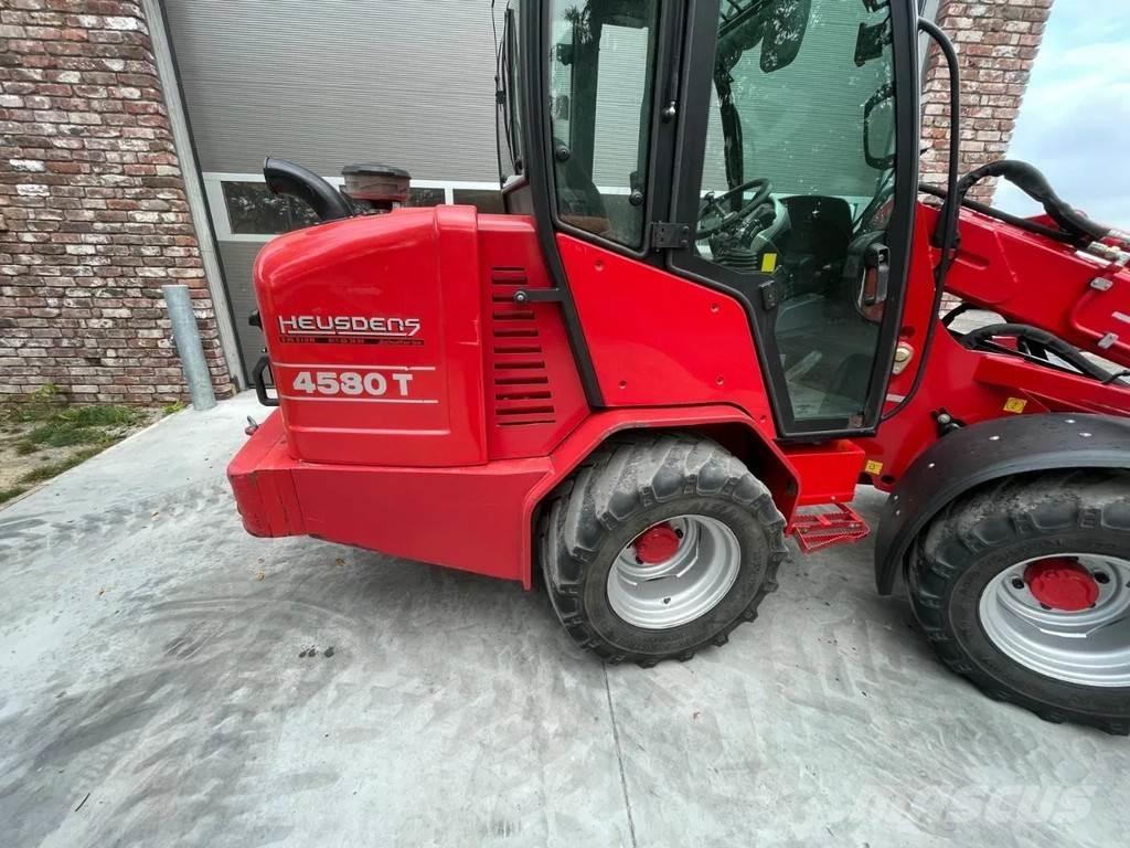 Schäffer 4580T Chargeuse télescopique sur pneus