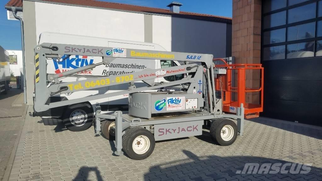 SkyJack SJKB 12 Nacelles articulées